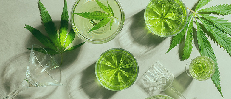 Die 4 besten Cannabis-Cocktails für Silvester